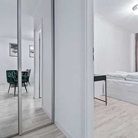 Rentplanet - Apartament Muranow Varsó Kültér fotó